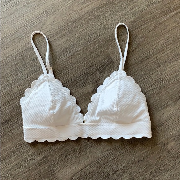 H&M Other - NWOT H&M white bikini top